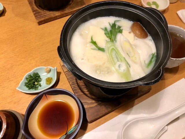 松花堂弁当の湯豆腐